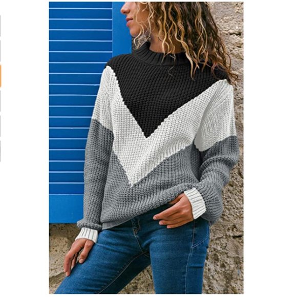 Women's Long Sleeve Crewneck Knit Pullover